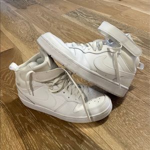 Nike Air Force 1 Style Shoes